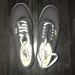 VANS Authentic
